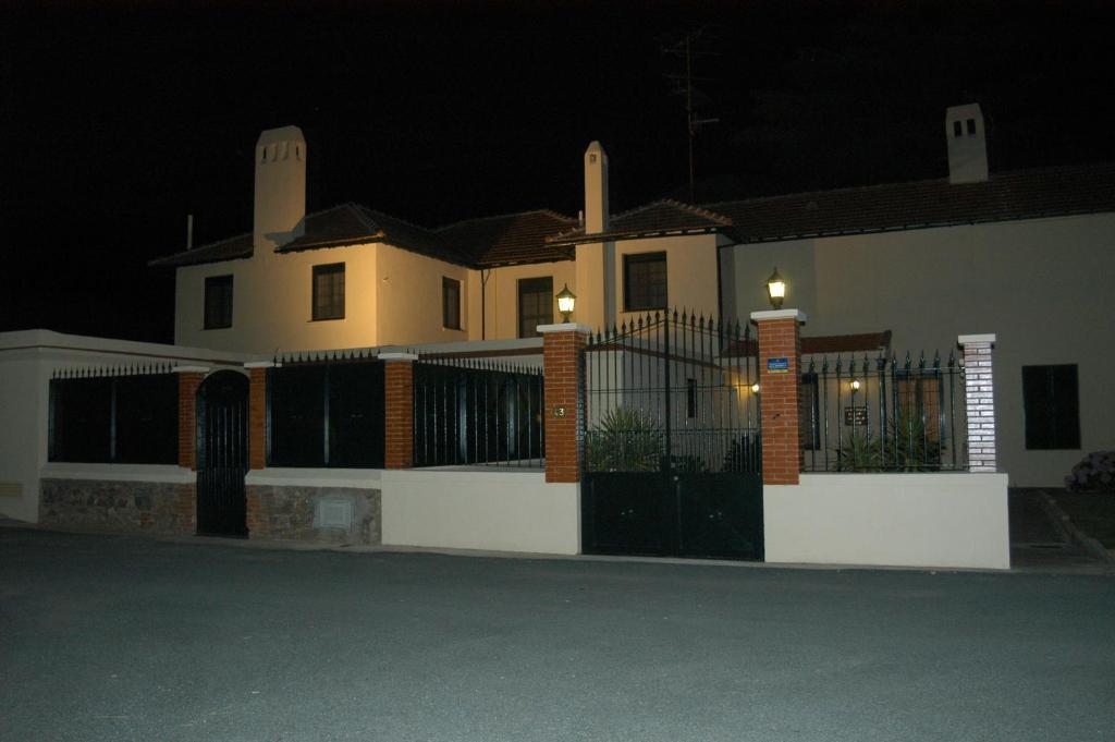 Riotinto Victorian House Pension Minas de Ríotinto Buitenkant foto
